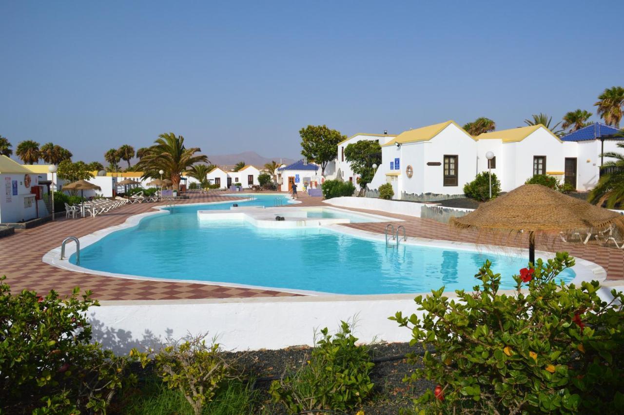 Bungalow Tetir in Caleta de Fuste Bagian luar foto