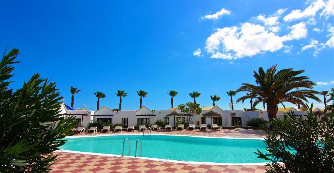 Bungalow Tetir in Caleta de Fuste Bagian luar foto