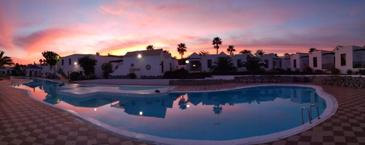 Bungalow Tetir in Caleta de Fuste Bagian luar foto